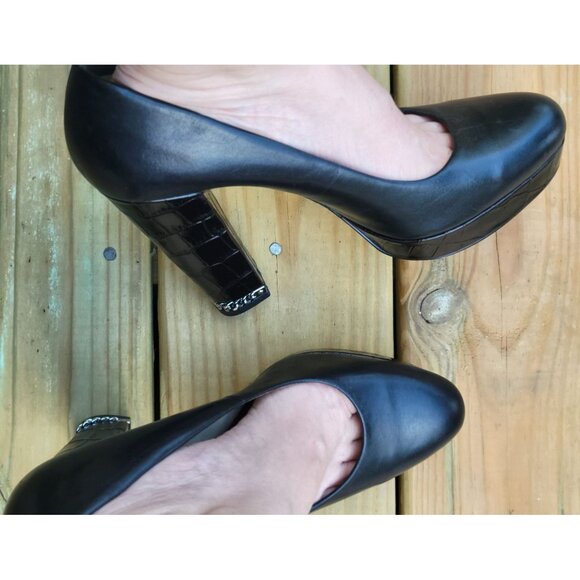 Michael Kors The Jet Set 6 Leather SABRINA Heels Pumps BLACKWOMENS WOMANS 8½ M - Picture 3 of 15